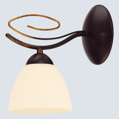 Светильники для дома и дачи: классический настенный светильник Alfa Leonardo 12790 Польша
