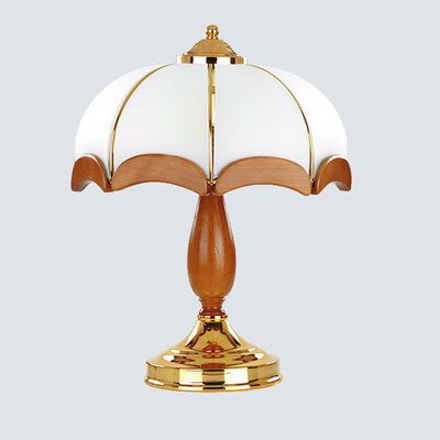 Светильники для дома и дачи: классический настольный светильник Alfa Sikorka 769 Польша